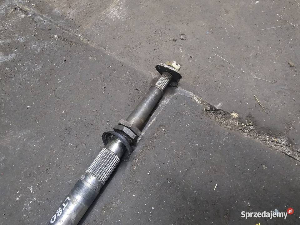 Suzuki LT 80 Ośka oś tył tylna tylnia lt80