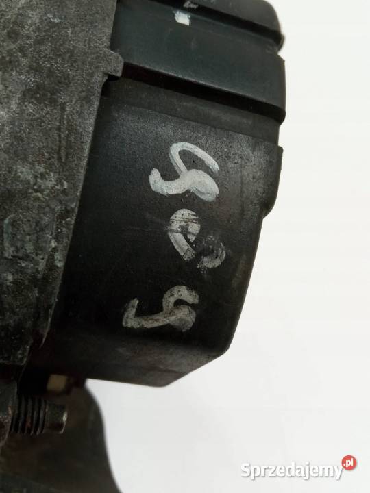 ALTERNATOR TRAKTOR PASEK KLINOWY 07 700 FSO sprzedam