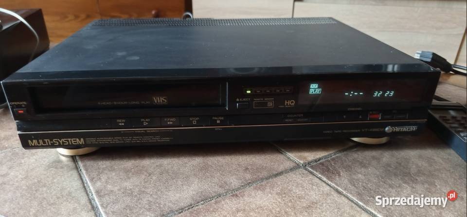 Dwa magnetowidy dekoder polsat i odtwarzacz dvd Rzeszów sprzedam