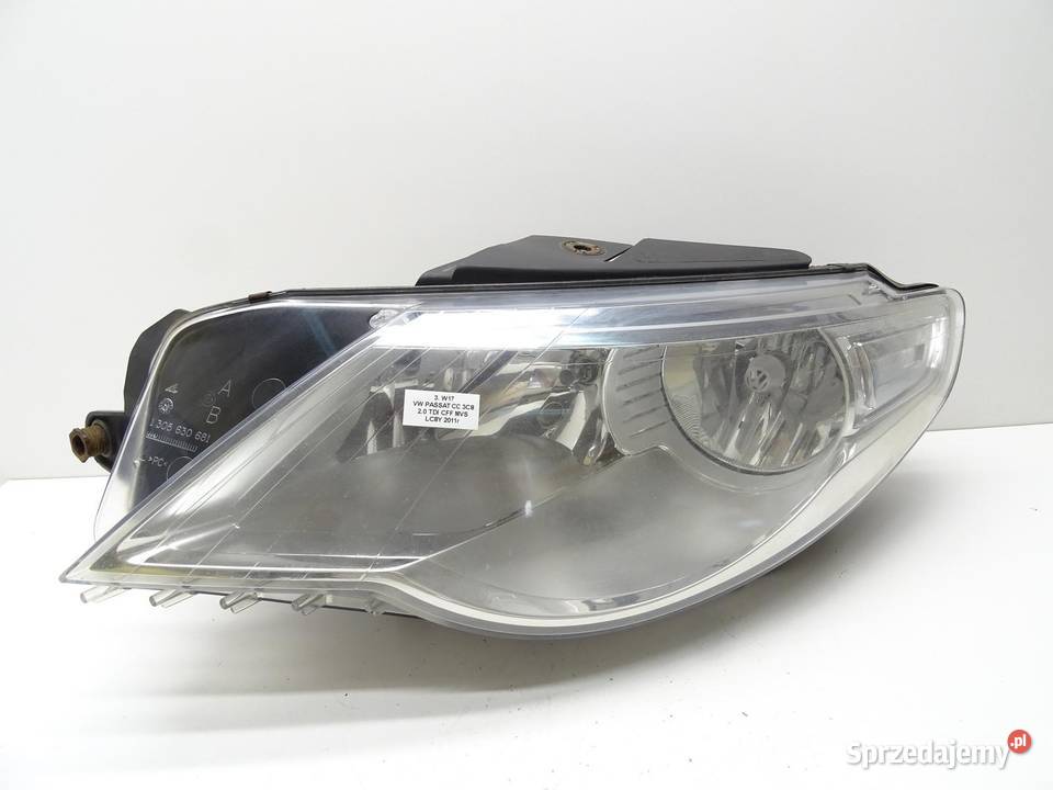 LAMPA REFLEKTOR LEWA LEWY PRZÓD PRZEDNIA VW Lampy przednie sprzedam