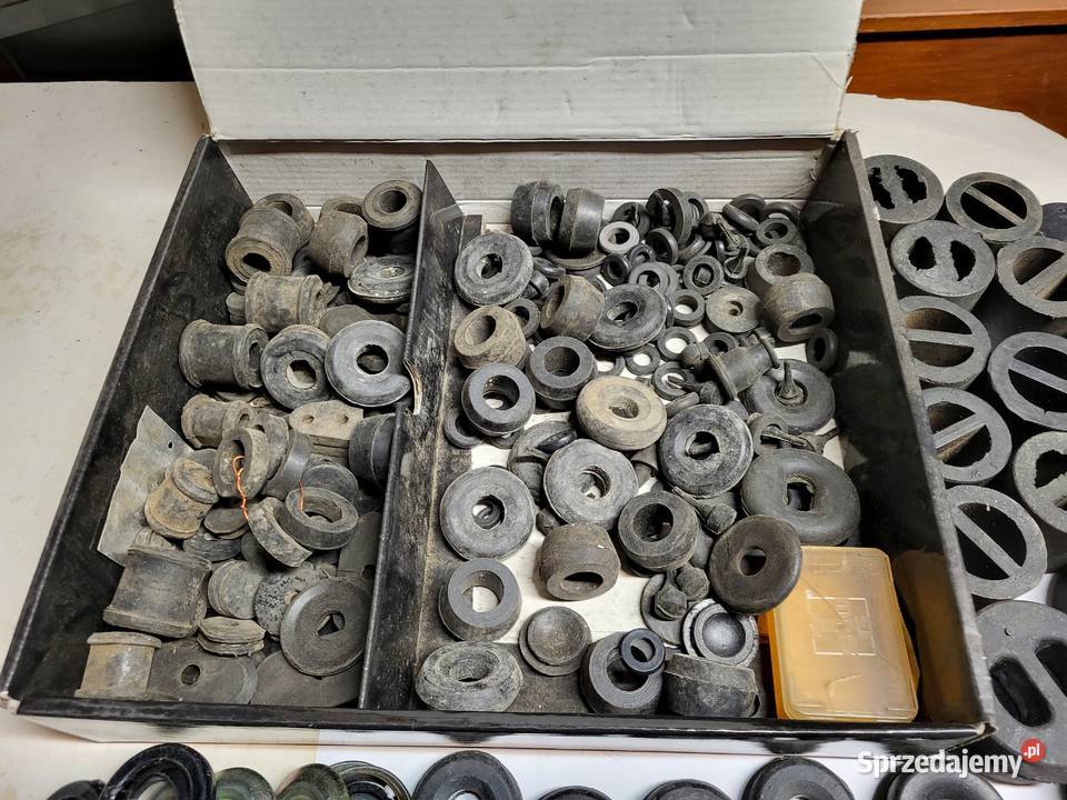 Fabrycznie nowe wieszaki wydechu gumy poduszki Chodzież