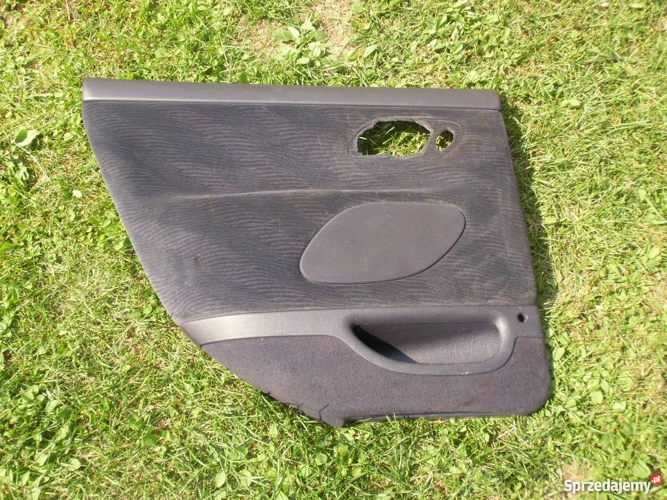 Ford Mondeo Sedan tapicerka kanapa boczki stan Lubartów