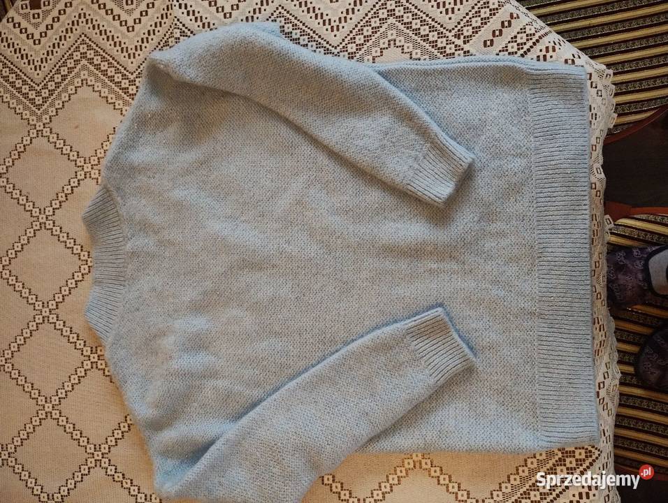Błękitny sweterek ze srebrną nitką Bochnia