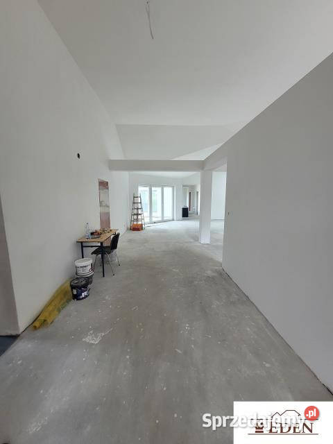 Dom wolnostojący 260m2 Łazy