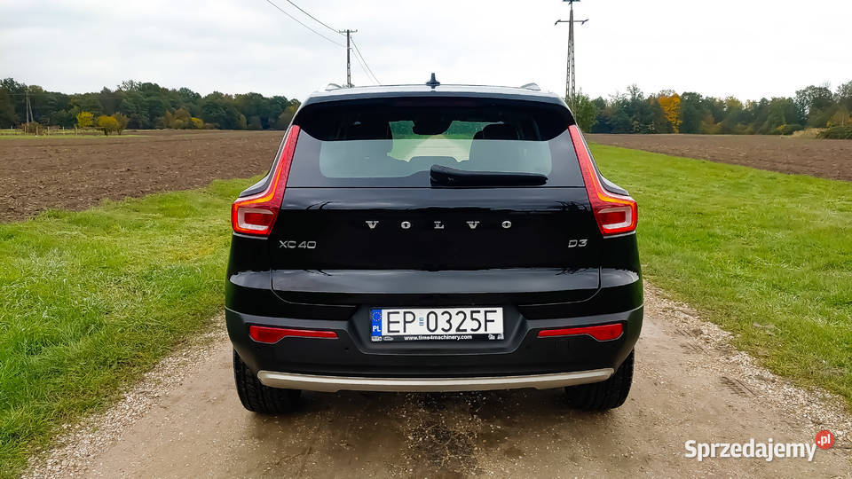 Volvo XC 40 D3 Momentum super stan zadbany Rok produkcji 2018 Piotrków Trybunalski