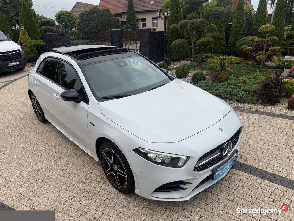 MercedesBenz Klasa A 250 E AMG Line 8GDCT 13