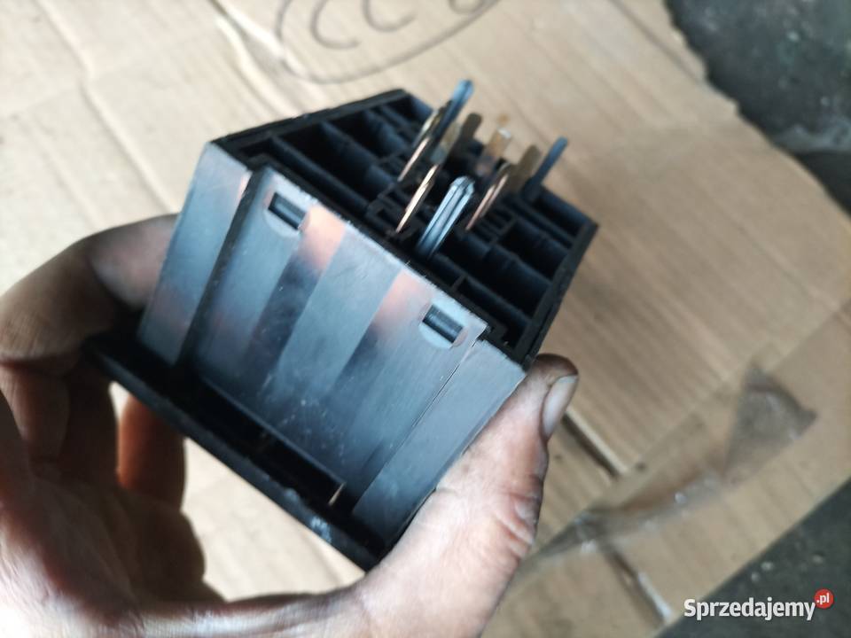 WŁĄCZNIK ŚWIATEŁ OPEL VECTRA B 09228133 Kamień-Kolonia