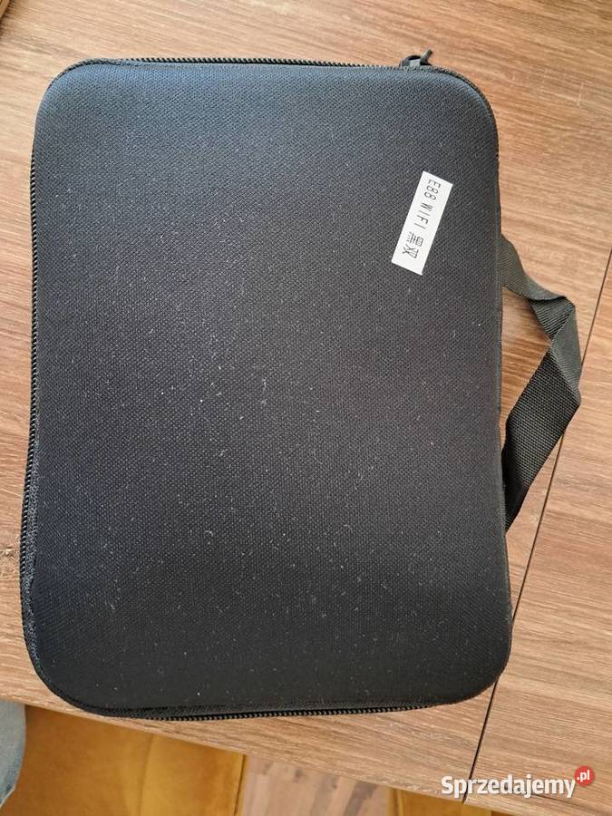 dron E88 kilka razy polatałem ale to chyba nie Zdalnie sterowane Sandomierz sprzedam