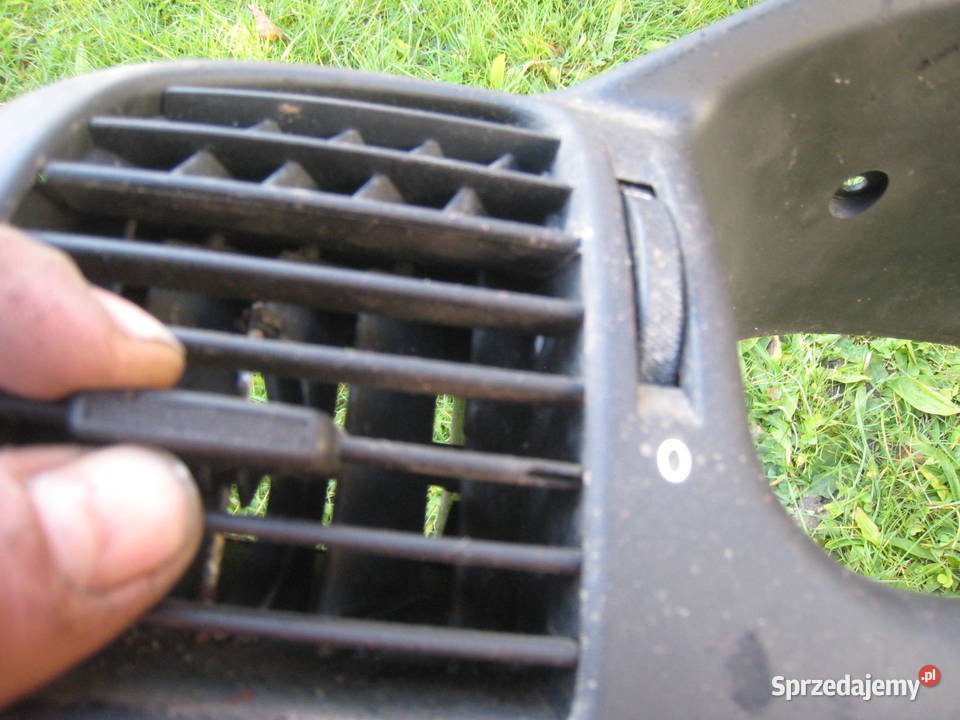 Ramka zegarów nawiewów centralna Opel Zafira A Kraków