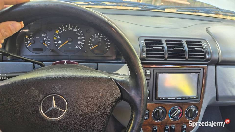Mercedes ml320 32 benzyna gaz Człuchów