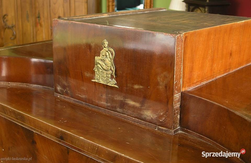 Szyfoniera Biedermeier do konserwacji Sopot