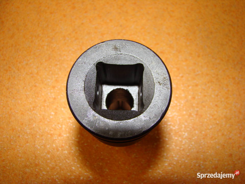 Nasadka 34 17 mm udarowa długa TONA STANLEY Ref Bielsko-Biała