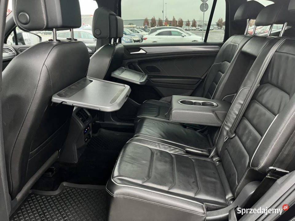 Volkswagen Tiguan Allspace 2021r 4x4 Hak FV23 Poznań