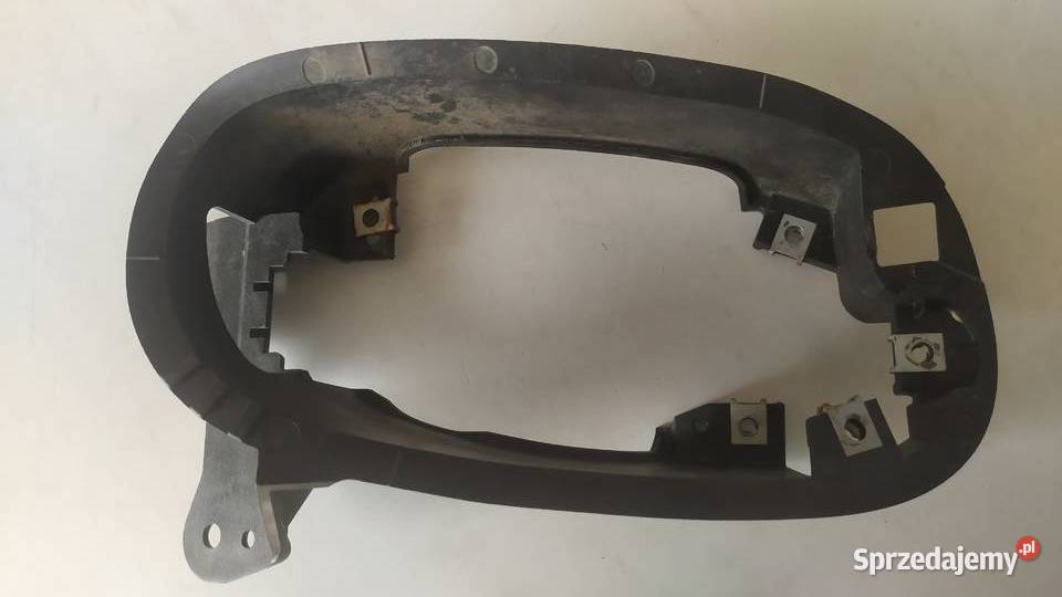 Honda jazz 2012 2014 2015 ramka na halogen prawy Byków