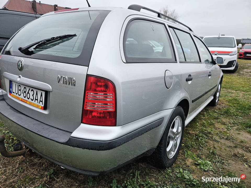 Skoda Octavia 16 benzynkaklima 234000km Lublin