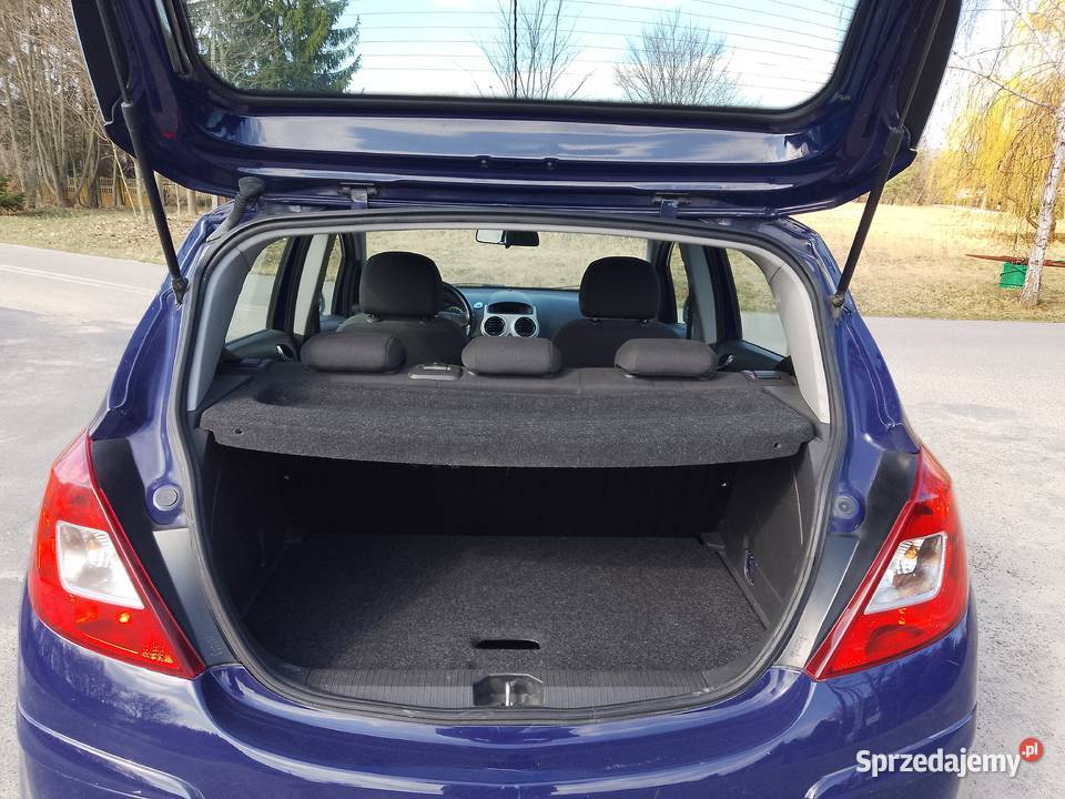 Opel Corsa D 2010r 12 benzyna Polski salon benzyna mazowieckie Radom