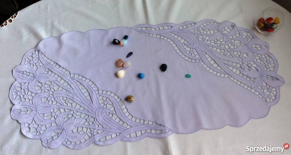 Kolorowe bogato haftowane serwety bieżniki haft Lublin sprzedam