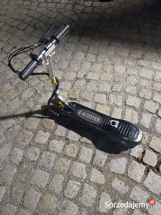 Hulajnoga elektryczna e scooter Sport i Wypoczynek wielkopolskie Dzierzążenko