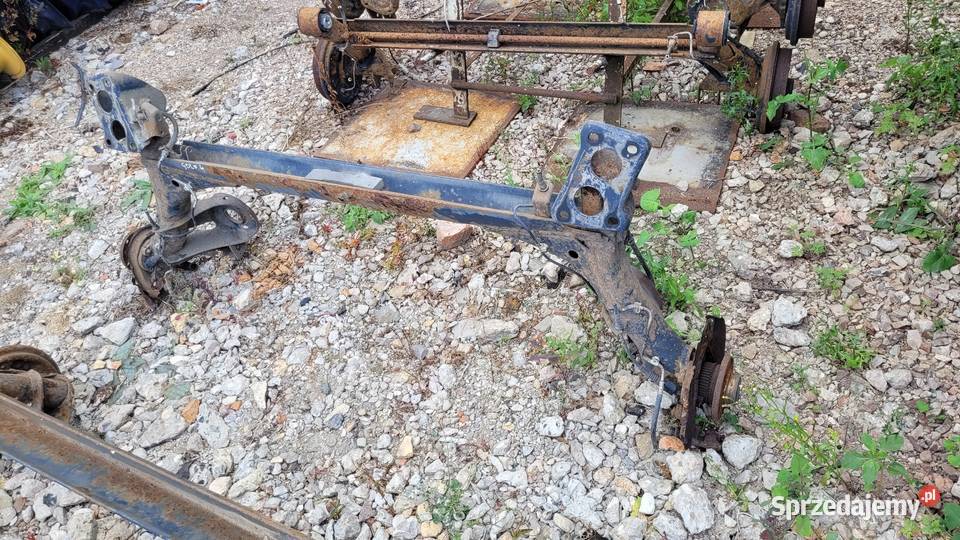 Belka tylna Volkswagen Golf 4 osobowe