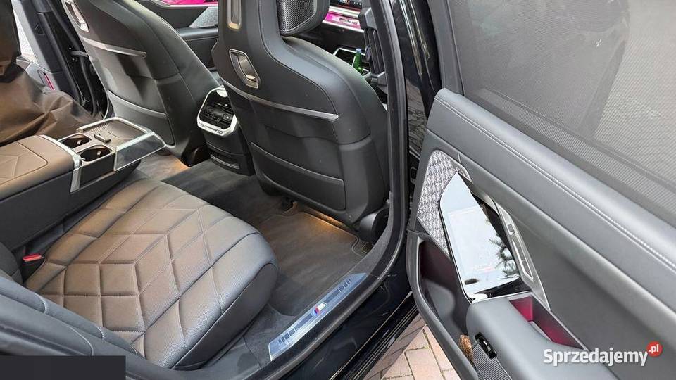 BMW Seria 7 30d 340 4X4 2024r Salon Polska czarny Wrocław