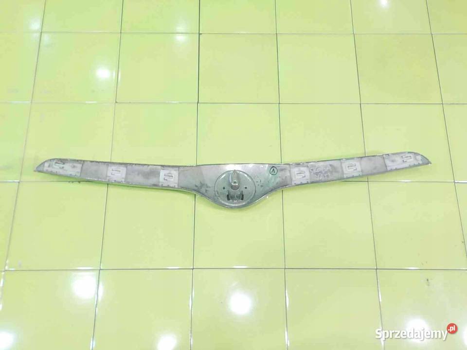 SKODA YETI 18 TSI 11r 5D atrapa listwa maski