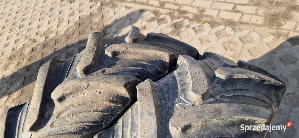 11220 112r20 28085r20 Taurus MTZ 82 Nowe Miasto Lubawskie