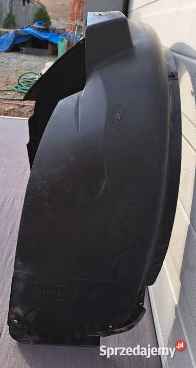 Nadkole prawy przód Audi A4 B5 19951999