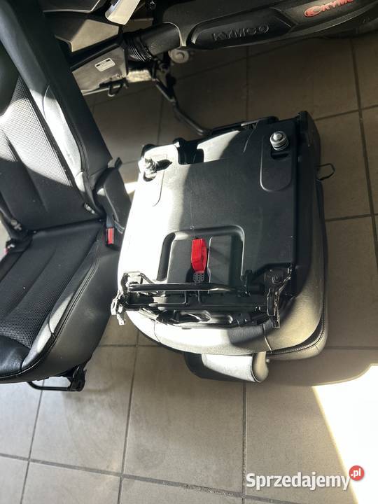 Sprzedam fotele półskóra trzeci rząd peugeot 308 Konin