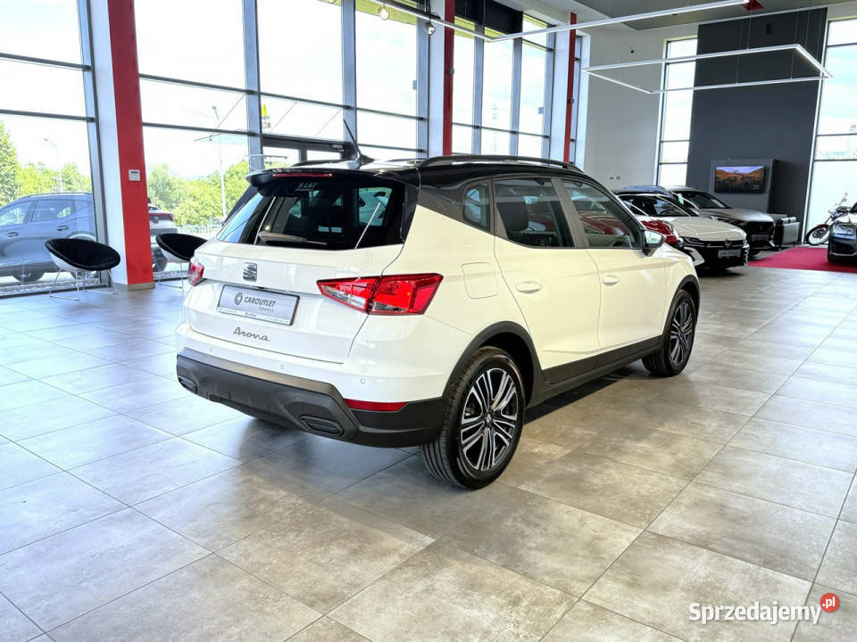 Seat Arona Marina 10TSI 115 DSG 2024 r salon I gniazdo USB Myślenice