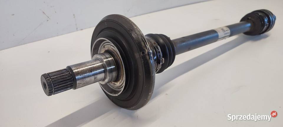 MERCEDES GLC W253 PÓŁOŚ PRAWY TYŁ A2133502311 osobowe