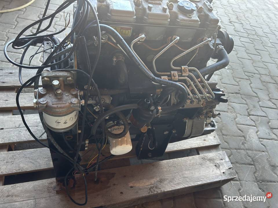 Silnik Perkins Shibaura 404D22