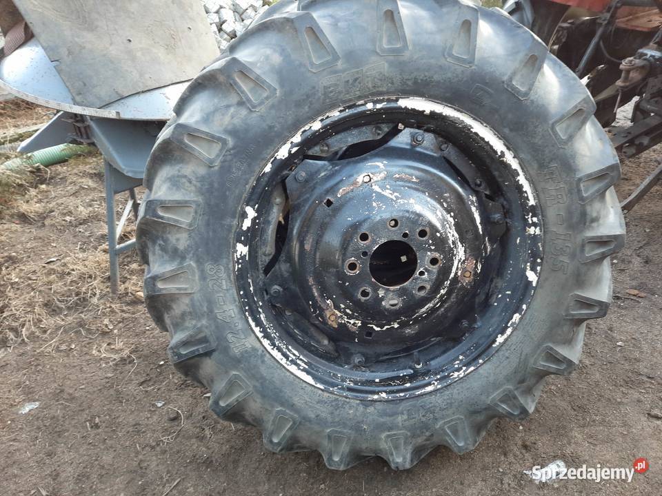 Koła duże Ursus C330 12428 Rolnictwo Bucze