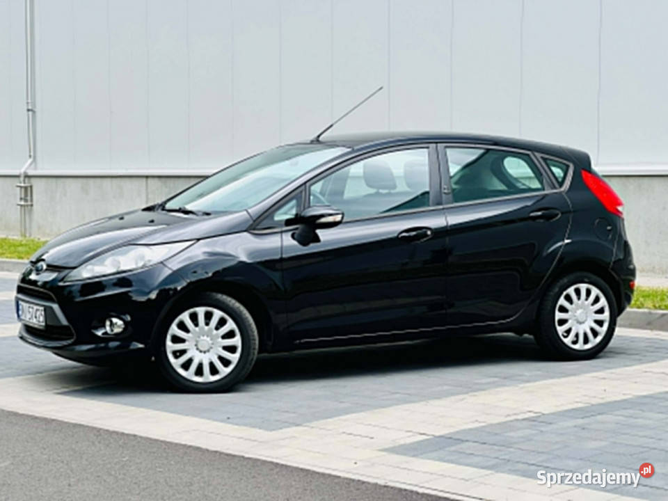 Ford Fiesta Ford Fiesta Mk7 125 Benzyna 82 2011 lakier metallic Mikołów