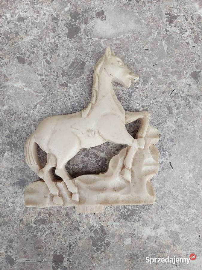 Koń konik na koronę górkę starego zegara żywica Tczew