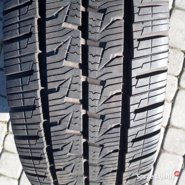 Opona Continental VanContact4Seanson 2257015 C Złoczew