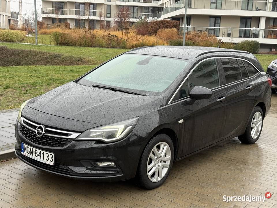 Sprzedam Opel Astra K stan 110KM Warszawa