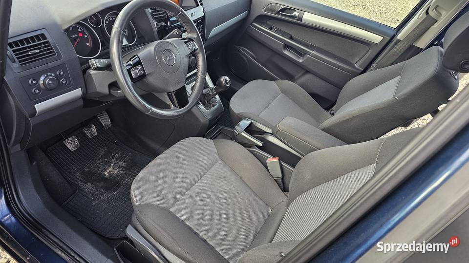 Opel Zafira B 17 2011r Lift 7os CDTI 125 z podkarpackie