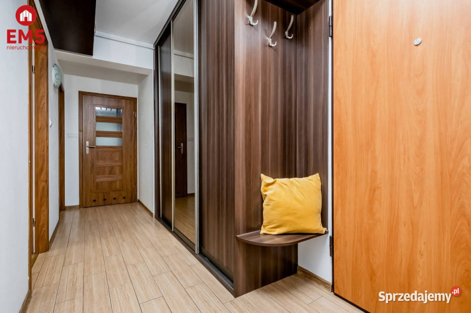 sprzedaży mieszkania 6151m2 3 pokoje Białystok Liczba pokoi 3 Sprzedaż