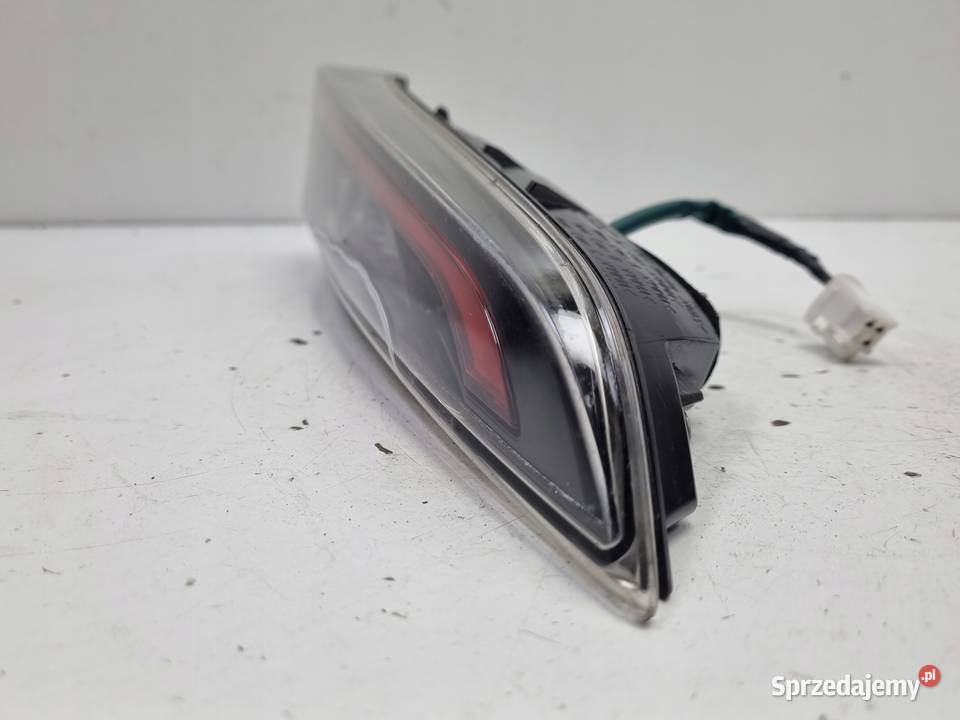 Toyota Corolla E21 HATCHBACK TYLNIA TYLNA LAMPA Rudka sprzedam