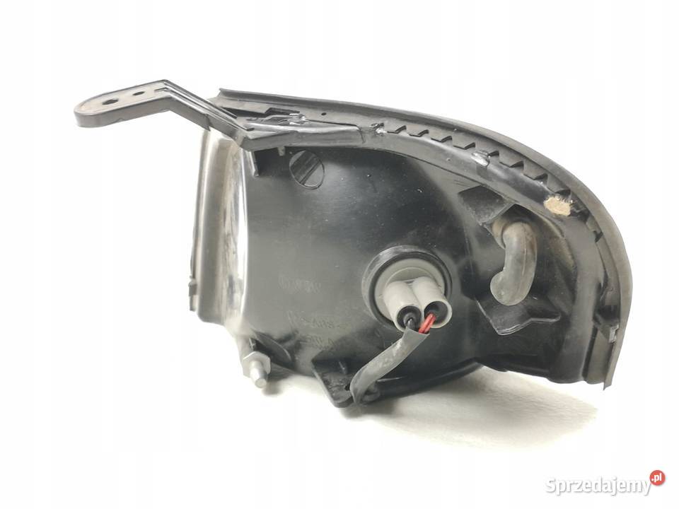 KIERUNKOWSKAZ PRAWY PRZÓD KIA SHUMA 19972004