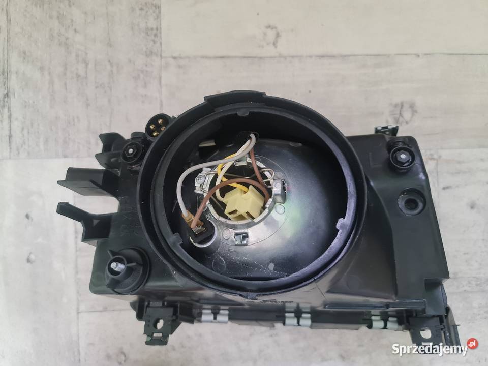 Audi 100 C4 9094 reflektor przedni lampa