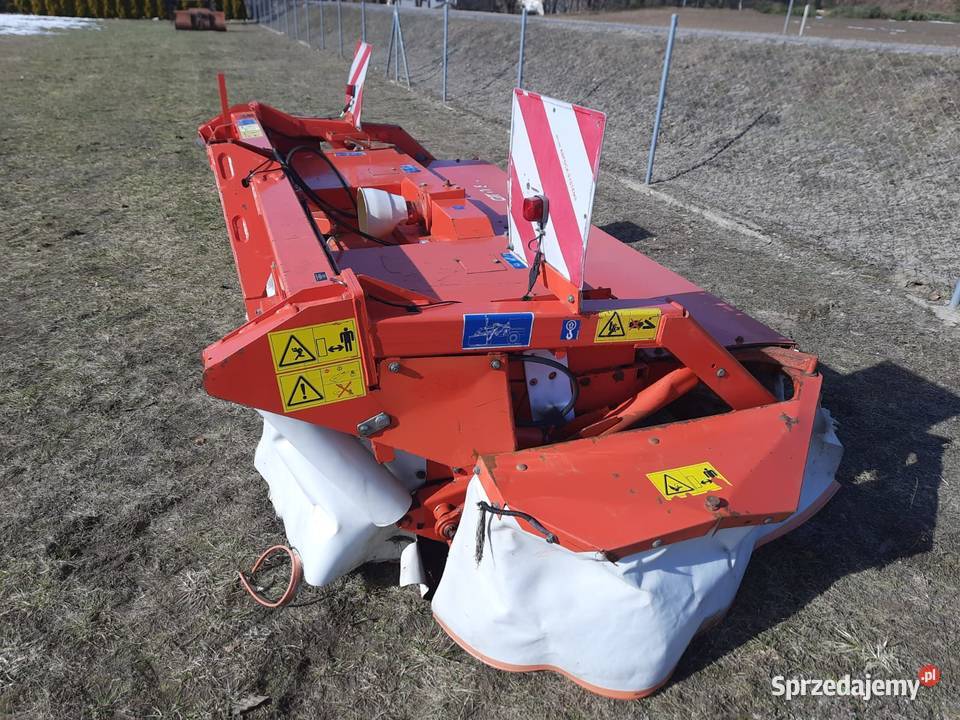 Kosiarka dyskowa czołowa KUHN GMD 802 FF Siewniki i sadzarki pomorskie Stężyca