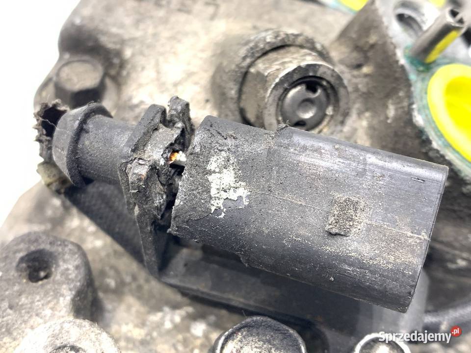 SPRĘŻARKA KLIMATYZACJI VW TOUAREG 7L6820803E 36