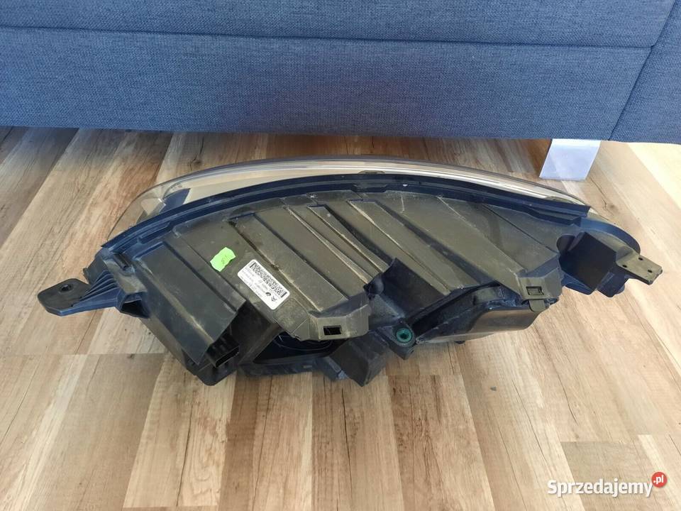 Reflektor Citroen Jumpy III Xenon prawy przód Świerzawa sprzedam