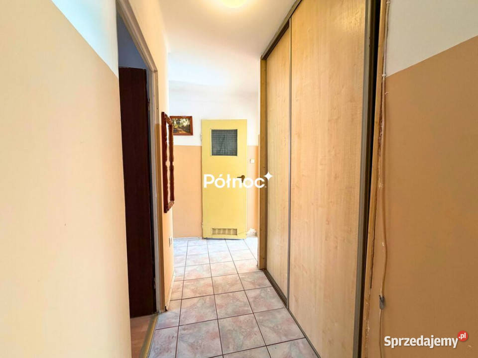 Centrum Chełma 3 pokoje 65 m parter do remontu lubelskie Chełm