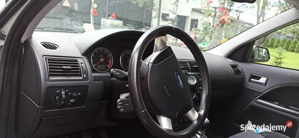 Ford Mondeo MK3 kombi LPG wersja GHIA2002