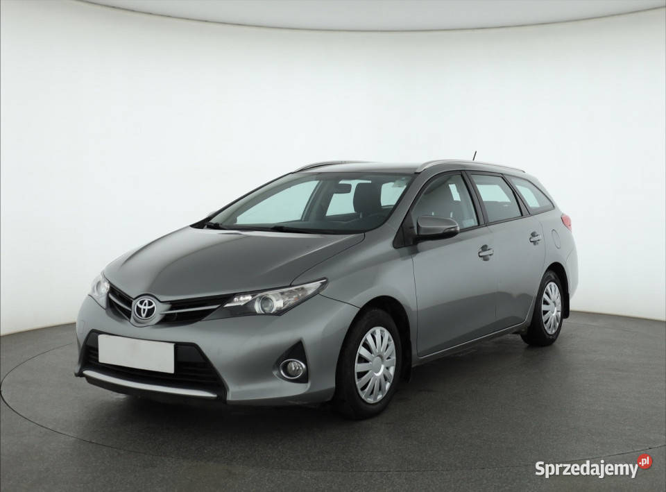 Toyota Auris 16 Valvematic