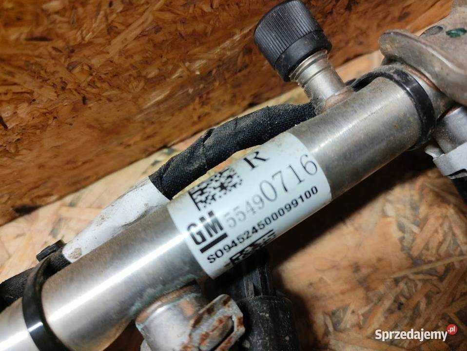 Listwa Wtryskowa Opel Karl 10 55490716 Pleszew