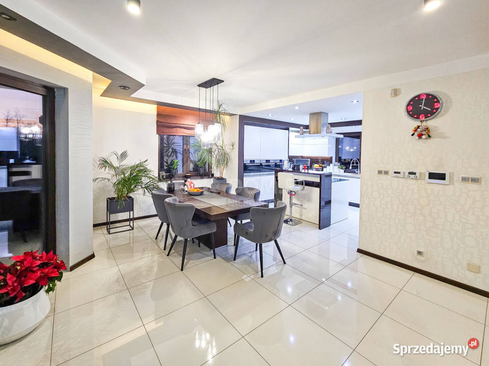 Dom wolnostojący Kielce Zalesie 6 pokoi 954 m