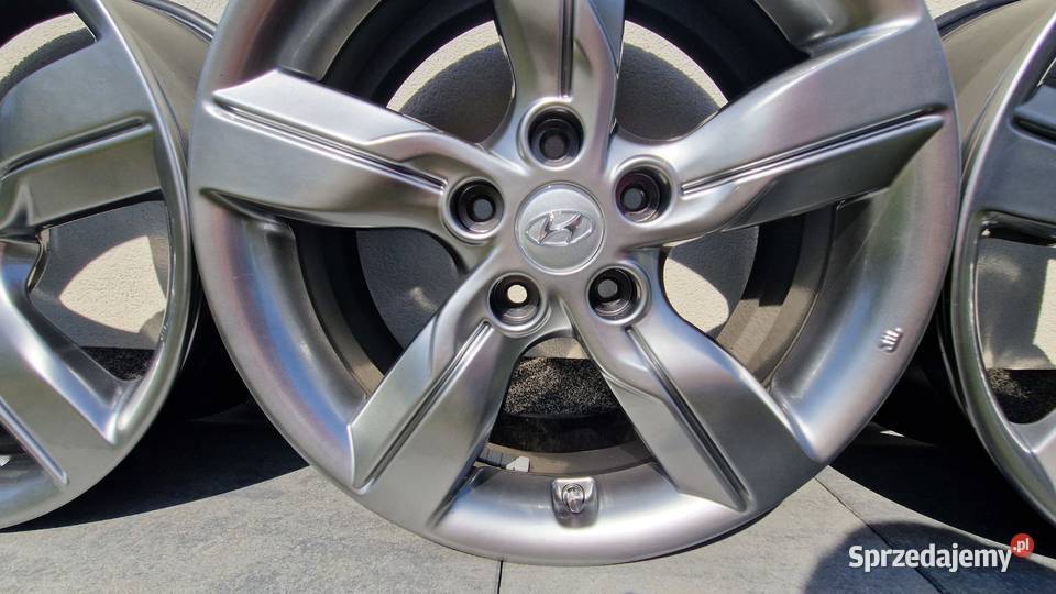 Felgi aluminiowe HYUNDAI VELOSTER OE 17 5x1143 Samochodowe Rawa Mazowiecka